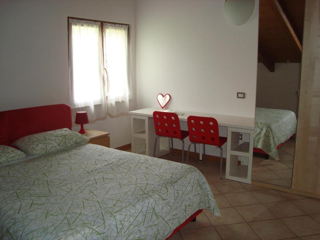 Residence Bizzoni Terni Pokoj fotografie