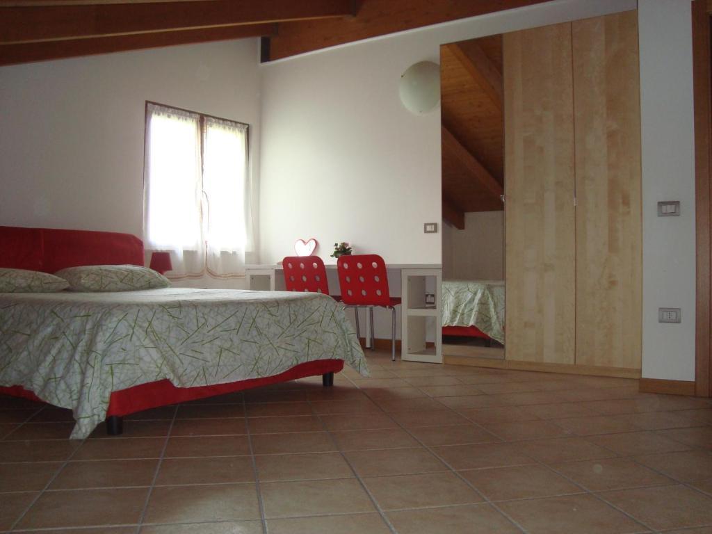 Residence Bizzoni Terni Pokoj fotografie