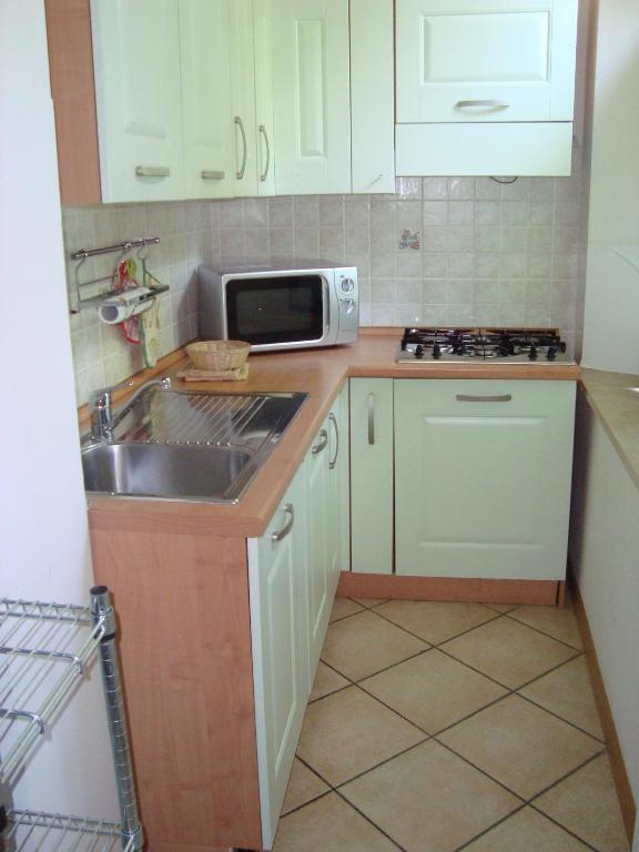 Residence Bizzoni Terni Pokoj fotografie